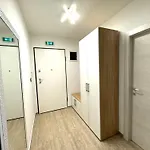Apartment Kata *